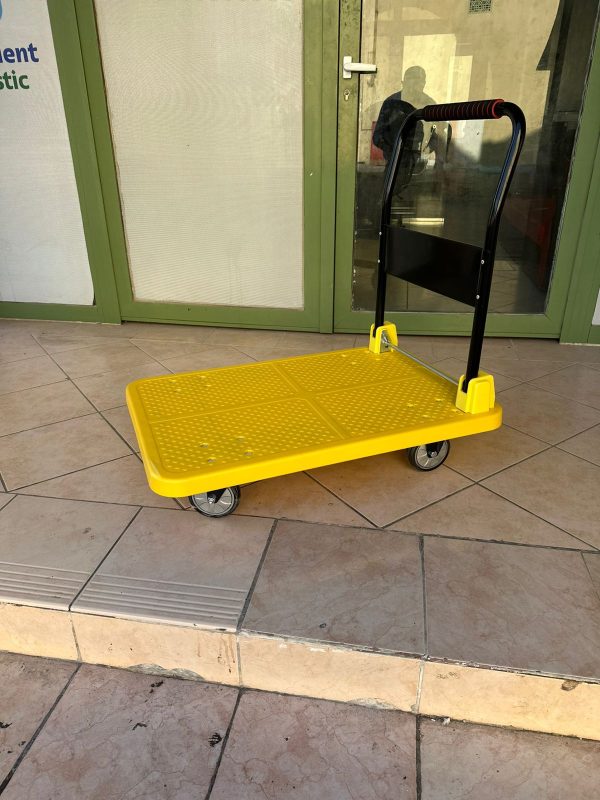 Platform truck trolley in Dubai